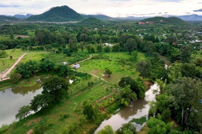 ขายที่ดินติดแม่น้ำเพชรบุรี โฉนดครุฑแดง เพชรบุรี ขายที่ดินริมน้ำ อำเภอท่ายาง เพชรบุรี ใกล้กรุงเทพ น้ำไฟพร้อม น้ำไม่ท่วม ฮวงจุ้ยท้องมังกร 